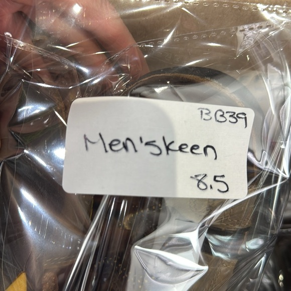 KEEN Men's Dark Brown Outdoor Waterproof Sandals - Picture 13 of 13